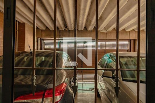 Casa para alugar com 5 quartos, 160m² em Vila do Encontro, São Paulo