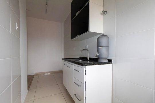 Cozinha e Área de Serviço de apartamento para alugar com 2 quartos, 45m² em Vila Matilde, São Paulo