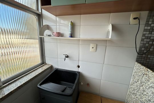 Área de Serviço de apartamento para alugar com 2 quartos, 52m² em Lins de Vasconcelos, Rio de Janeiro
