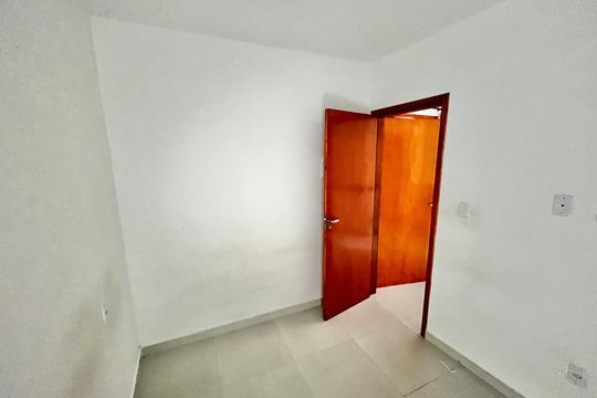 Quarto de kitnet/studio à venda com 1 quarto, 26m² em Jardim Paraíso, São Paulo