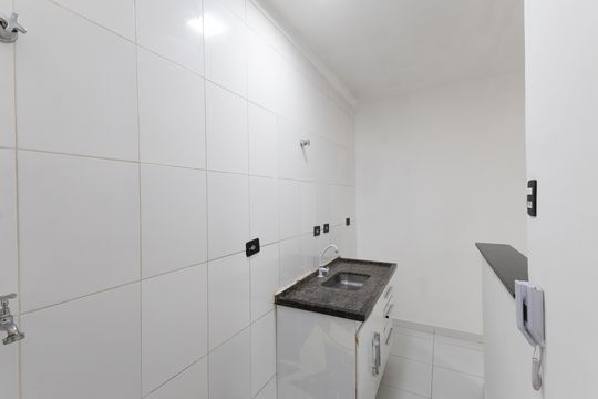 Cozinha e Área de Serviço de casa de condomínio para alugar com 1 quarto, 35m² em Chácara São João, São Paulo
