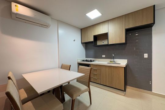 Cozinha de apartamento à venda com 1 quarto, 30m² em Vila Alpina, Santo André