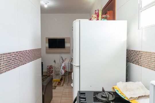 Cozinha de apartamento à venda com 1 quarto, 38m² em Vila Araguaia, São Paulo