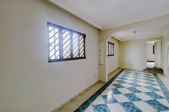 Sala 2 de casa para alugar com 5 quartos, 315m² em Vila Carrao, São Paulo