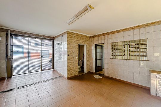 Garagem de casa para alugar com 5 quartos, 315m² em Vila Carrao, São Paulo