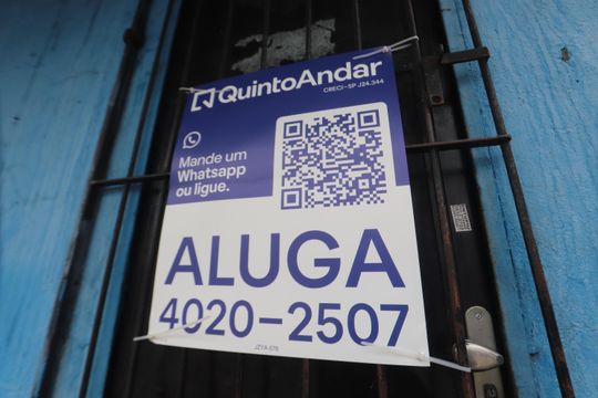 Placa de apartamento para alugar com 1 quarto, 70m² em Jardim Nove de Julho, São Paulo