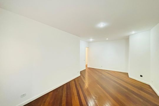Sala de apartamento para alugar com 2 quartos, 70m² em Botafogo, Rio de Janeiro