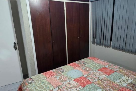 Quarto de apartamento para alugar com 2 quartos, 110m² em Vila Joaquim Inacio, Campinas