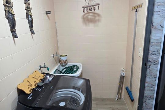 Área de serviço de apartamento para alugar com 2 quartos, 110m² em Vila Joaquim Inacio, Campinas