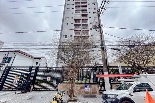 Fachada com Plaquinha de apartamento para alugar com 2 quartos, 67m² em Tatuapé, São Paulo