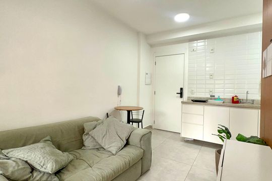Sala de kitnet/studio para alugar com 1 quarto, 28m² em Jardim Paulista, São Paulo