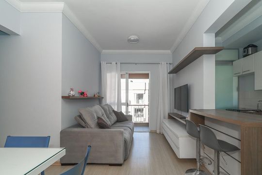 Sala de apartamento para alugar com 3 quartos, 74m² em Sarandi, Porto Alegre