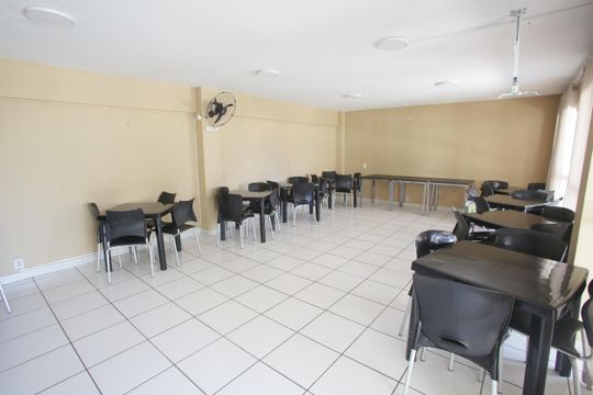 Área comum - Salão de festas de apartamento para alugar com 2 quartos, 52m² em Taquara, Rio de Janeiro