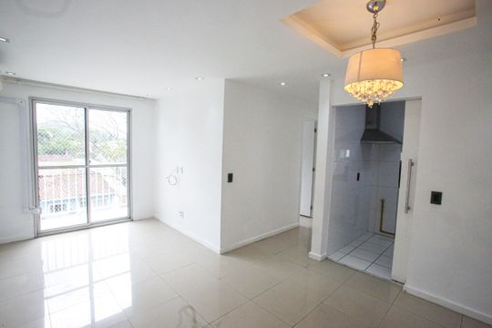 Apartamento para alugar com 2 quartos, 52m² em Taquara, Rio de Janeiro