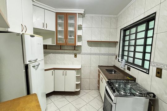 Cozinha de apartamento à venda com 2 quartos, 47m² em Vila Alzira, Santo André