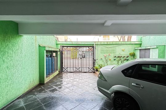 Garagem de apartamento à venda com 2 quartos, 47m² em Vila Alzira, Santo André