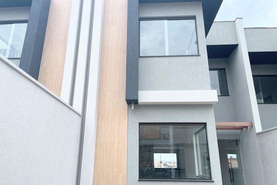 Fachada de casa à venda com 3 quartos, 160m² em Santa Amelia, Belo Horizonte