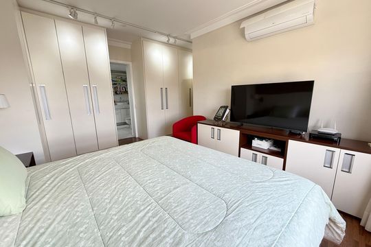 Apartamento à venda com 4 quartos, 200m² em Vila Andrade, São Paulo