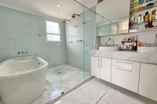 Apartamento à venda com 4 quartos, 200m² em Vila Andrade, São Paulo