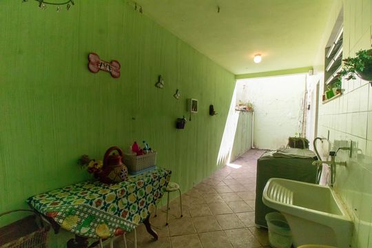 Área de Serviço de casa à venda com 4 quartos, 360m² em Maravista, Niterói