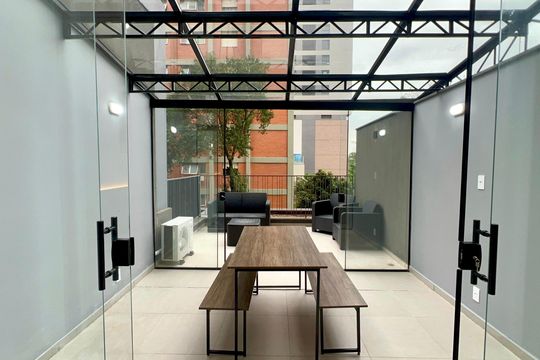 Varanda de apartamento para alugar com 1 quarto, 60m² em Cerqueira César, São Paulo