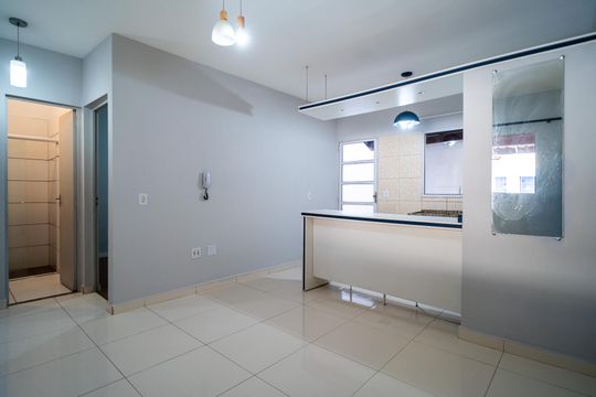 Sala de casa para alugar com 2 quartos, 60m² em Recreio dos Sorocabanos, Sorocaba