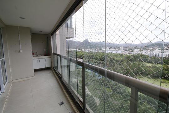 Varanda de apartamento à venda com 3 quartos, 90m² em Jacarepaguá, Rio de Janeiro