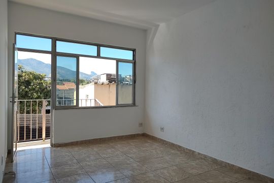 Sala de apartamento para alugar com 3 quartos, 78m² em Freguesia (jacarepaguá), Rio de Janeiro