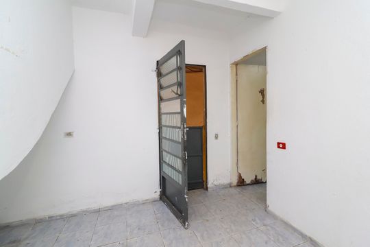 Casa para alugar com 1 quarto, 25m² em Vila Jacuí, São Paulo