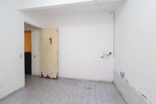 Quarto de casa para alugar com 1 quarto, 25m² em Vila Jacuí, São Paulo