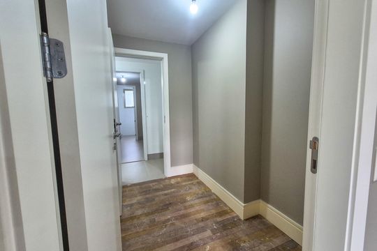 Corredor de apartamento à venda com 4 quartos, 390m² em Higienópolis, São Paulo