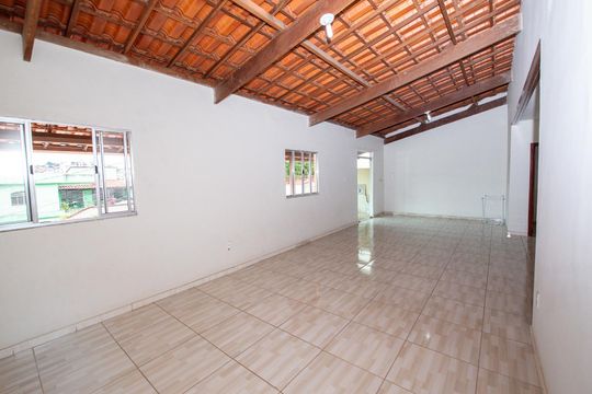 Área comum de casa à venda com 3 quartos, 243m² em Santa Helena (barreiro), Belo Horizonte