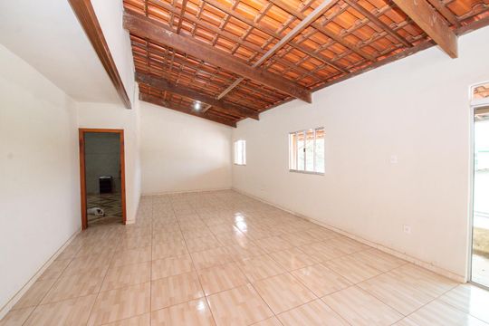 Área comum de casa à venda com 3 quartos, 243m² em Santa Helena (barreiro), Belo Horizonte
