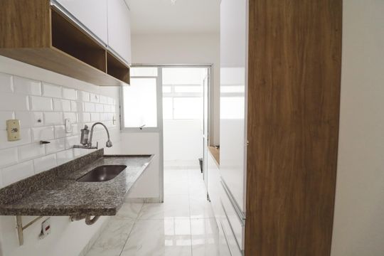 Cozinha de apartamento para alugar com 2 quartos, 56m² em Lauzane Paulista, São Paulo