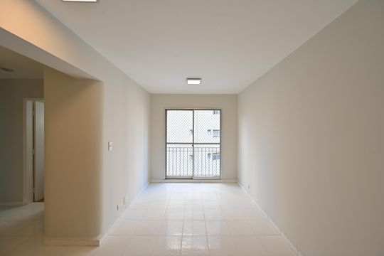 Sala de apartamento para alugar com 2 quartos, 54m² em Parque Imperial, São Paulo