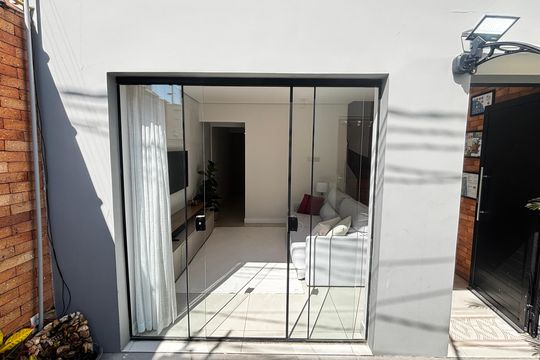 Quintal de casa à venda com 2 quartos, 113m² em Campestre, Santo André