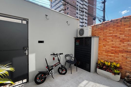 Quintal de casa à venda com 2 quartos, 113m² em Campestre, Santo André