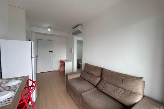 Sala de apartamento para alugar com 1 quarto, 33m² em Santo Amaro, São Paulo