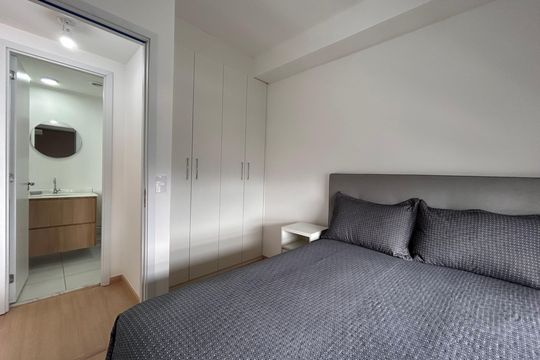 Quarto de apartamento para alugar com 1 quarto, 33m² em Santo Amaro, São Paulo