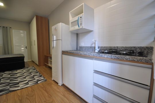 Cozinha de kitnet/studio para alugar com 1 quarto, 25m² em Vila Medeiros, São Paulo