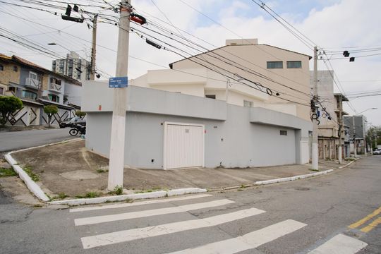 Fachada de casa à venda com 2 quartos, 174m² em Vila Aricanduva, São Paulo