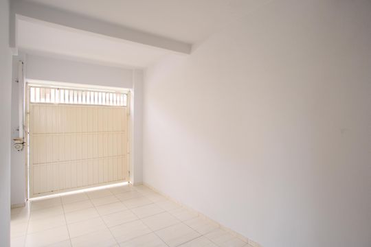 Garagem de casa à venda com 2 quartos, 174m² em Vila Aricanduva, São Paulo