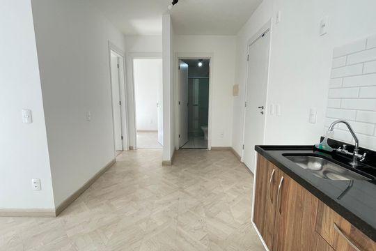Cozinha de apartamento para alugar com 2 quartos, 53m² em Butantã, São Paulo