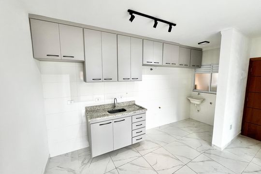 Sala/Cozinha de apartamento à venda com 2 quartos, 72m² em Parada Inglesa, São Paulo