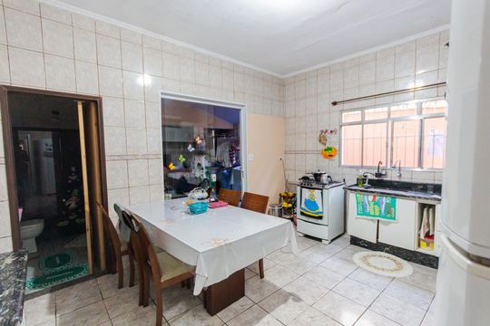 Cozinha de casa à venda com 2 quartos, 170m² em Bangú, Santo André