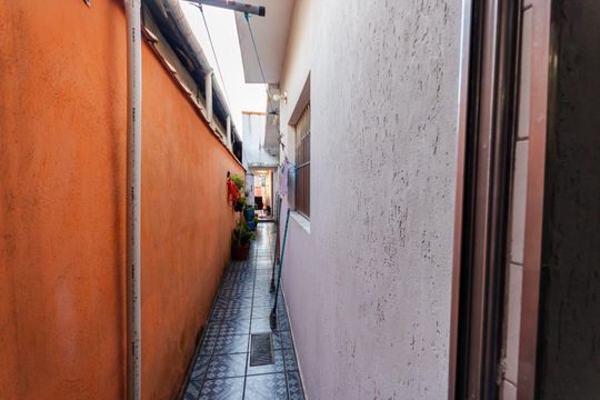 Área comum de casa à venda com 2 quartos, 170m² em Bangú, Santo André