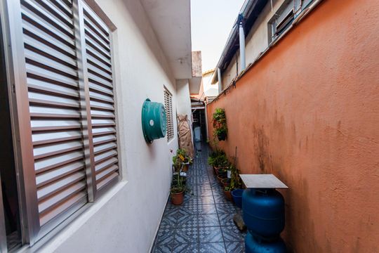 Área comum de casa à venda com 2 quartos, 170m² em Bangú, Santo André
