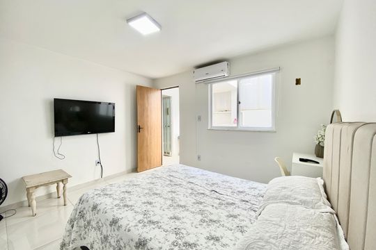 Quarto 3 de casa de condomínio à venda com 3 quartos, 216m² em Botafogo, Rio de Janeiro