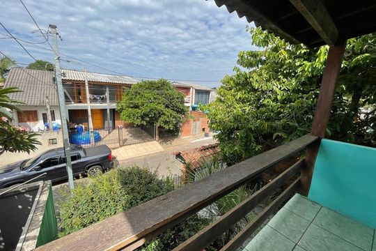 Quintal de casa à venda com 3 quartos, 120m² em Santo Afonso, Novo Hamburgo