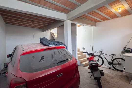 Garagem de casa à venda com 5 quartos, 300m² em Céu Azul, Belo Horizonte